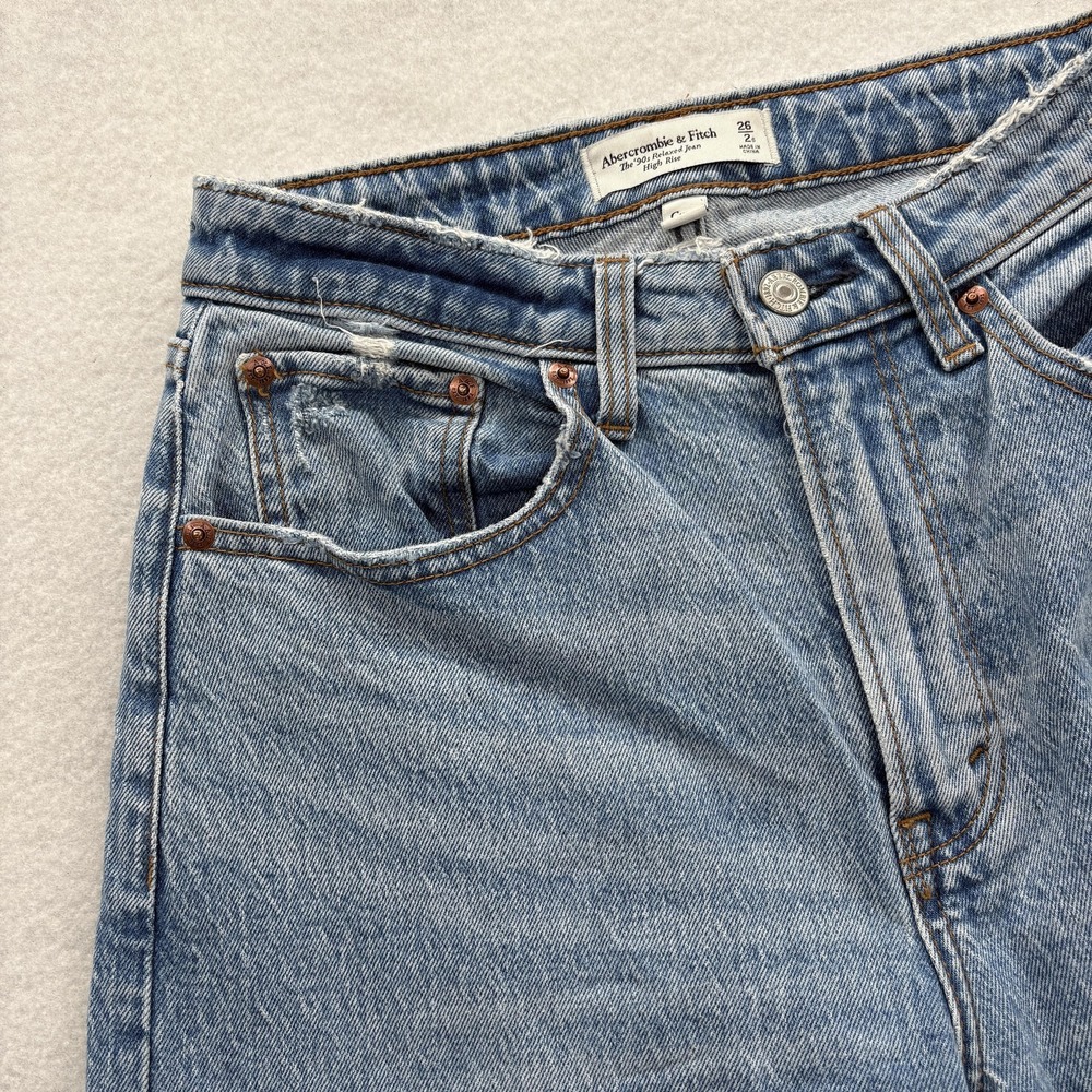 Abercrombie & Fitch Light Blue Straight Leg Jeans - Picture 3 of 14